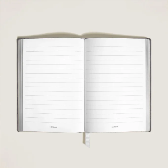 Caderno médio em couro Corteccia, páginas pautadas