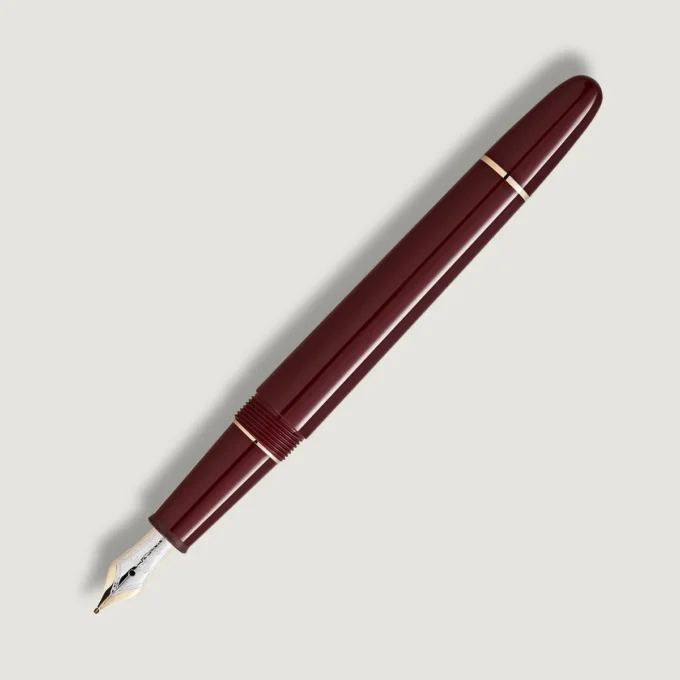 Caneta-tinteiro Meisterstück Burgundy Red Classique
