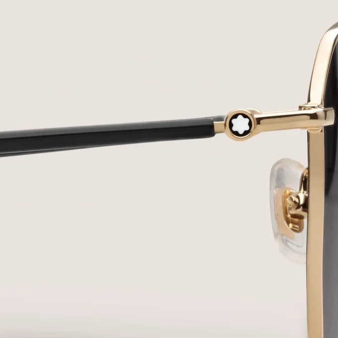 Óculos de sol quadrados com armação metálica dourada Óculos de sol quadrados com armação metálica dourada