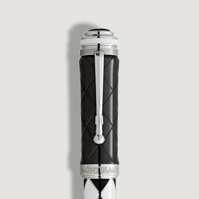 Great Characters Homage to Queen Limited Edition 1975