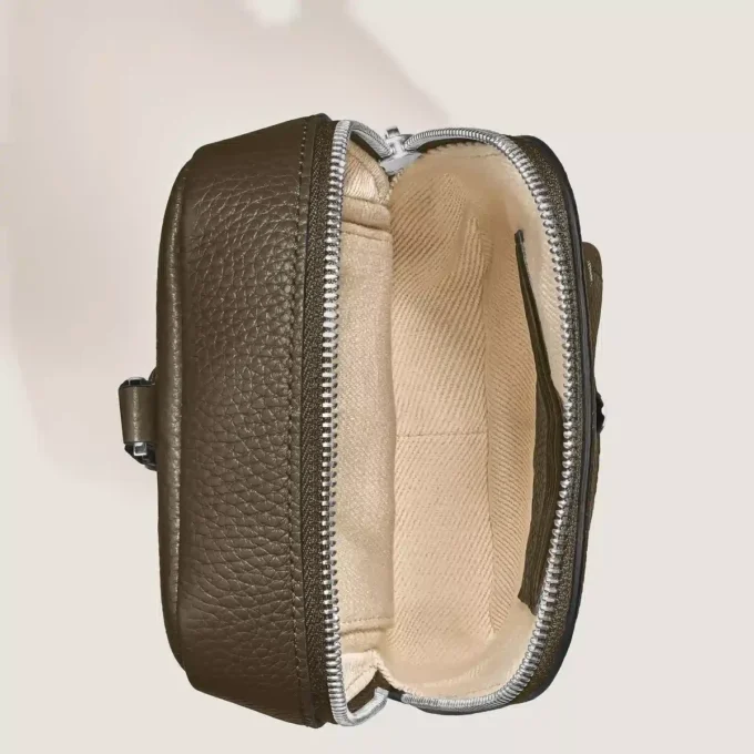 Montblanc Companion em bolsa corporal