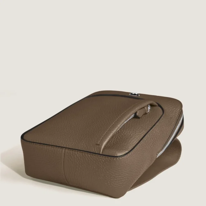Montblanc Companion em bolsa corporal
