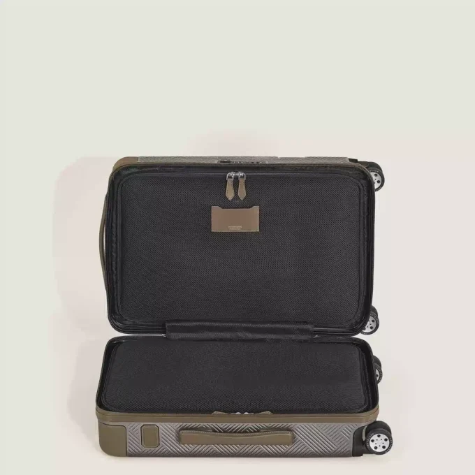 #MY4810 Extreme 3.0 cabine compacta