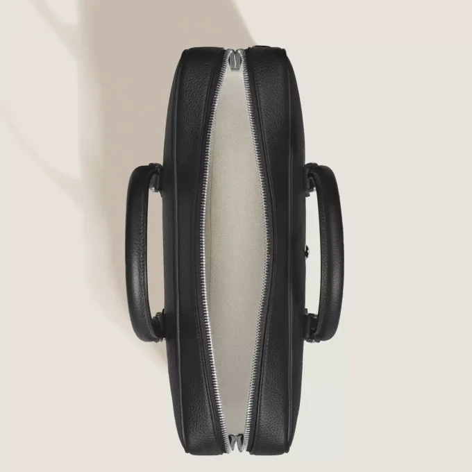 Pasta para documentos em pele